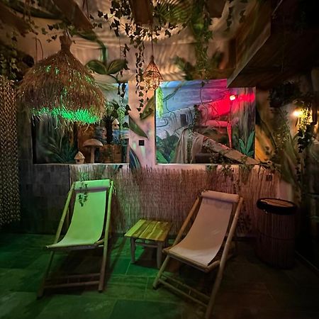 됭케르크 Jungle Spa B&B 외부 사진